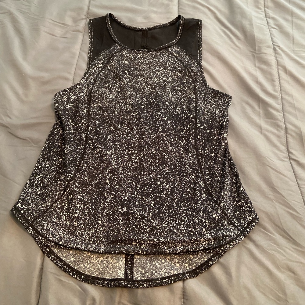 Lululemon top